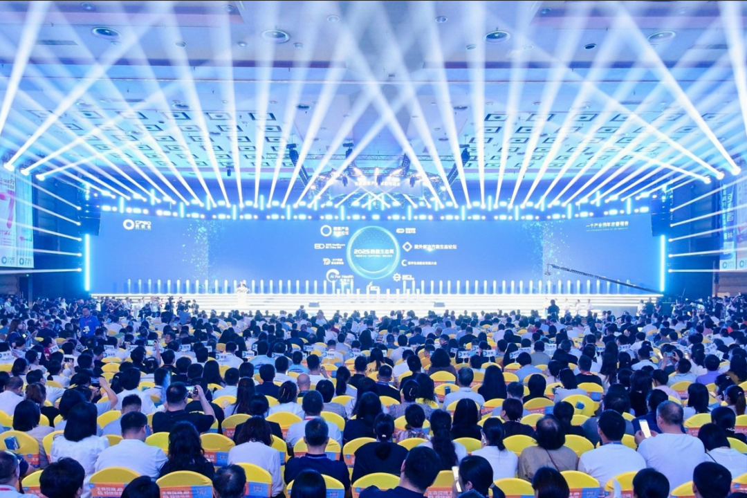 尊龙时凯药业集团董事长李捍雄受邀出席西普会，，，，，，  分享新商业情形下立异药企生长思绪-尊龙时凯